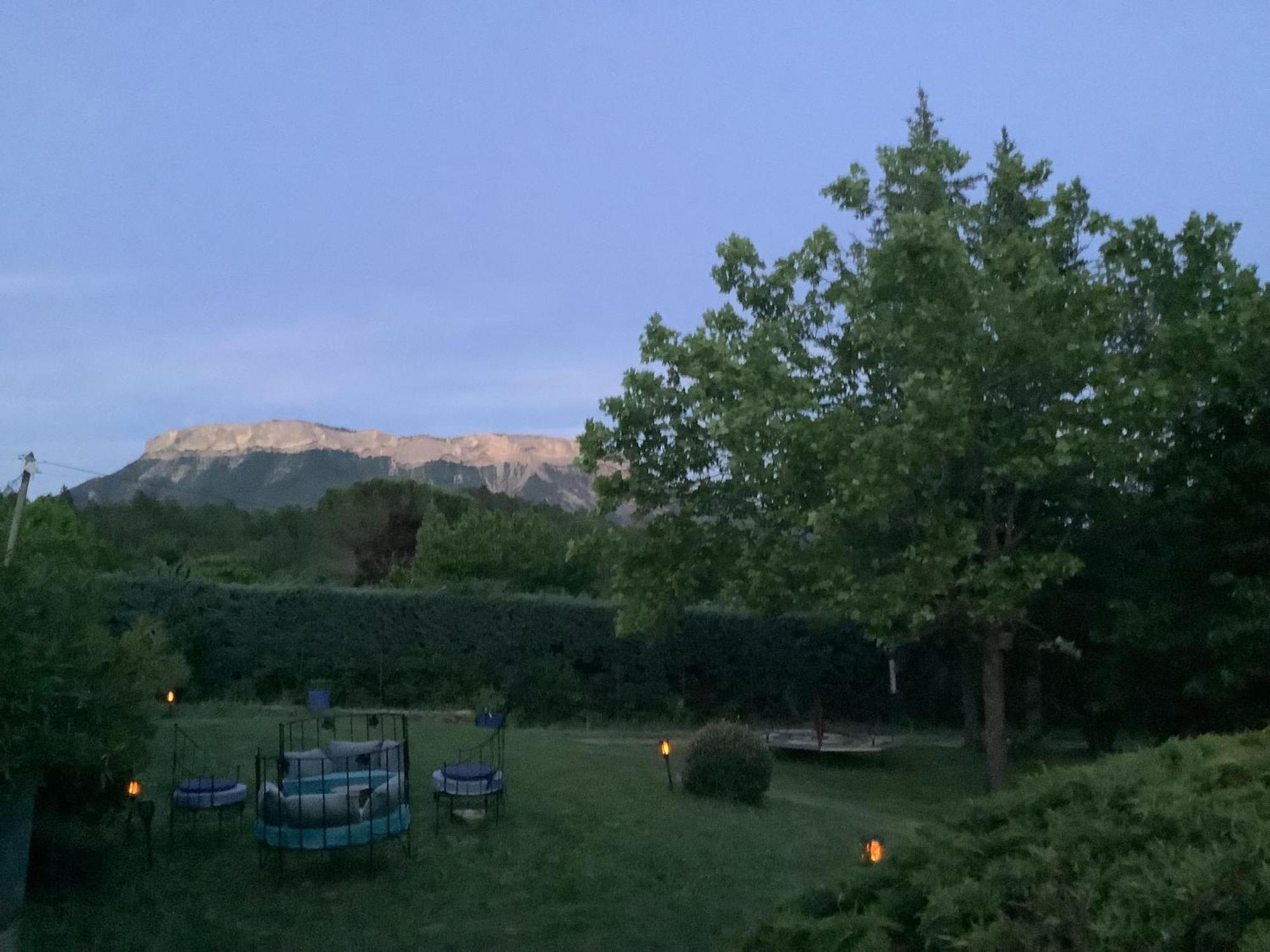 Bed and Breakfast Le Cheval Blanc Serres  Exterior foto